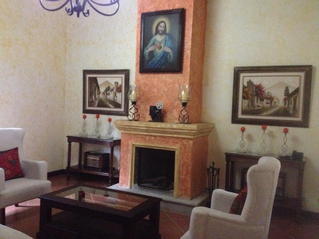Casa Buena Vista Hotel Antigua ภายนอก รูปภาพ