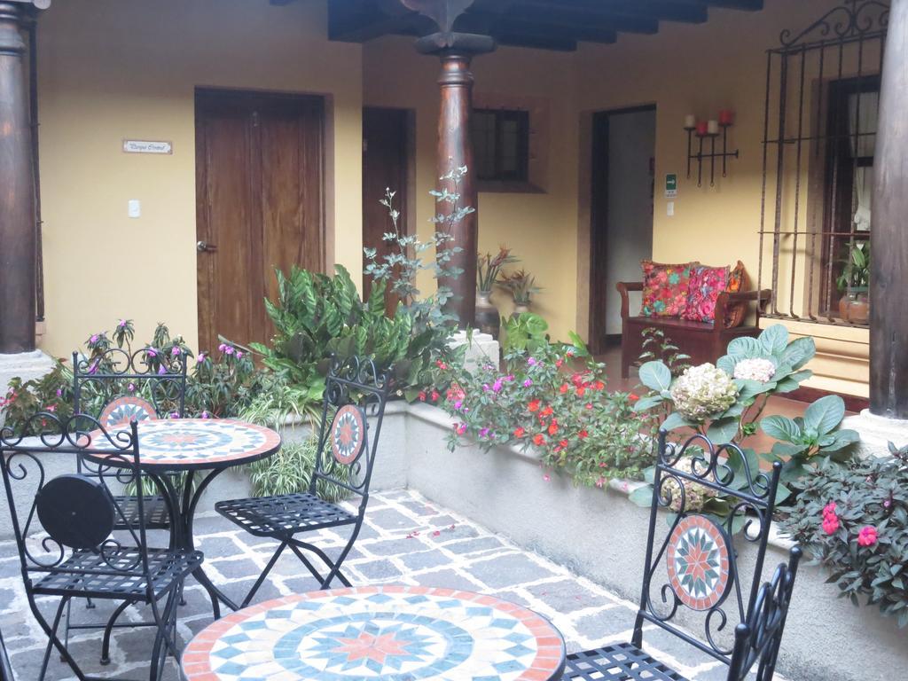 Casa Buena Vista Hotel Antigua ภายนอก รูปภาพ